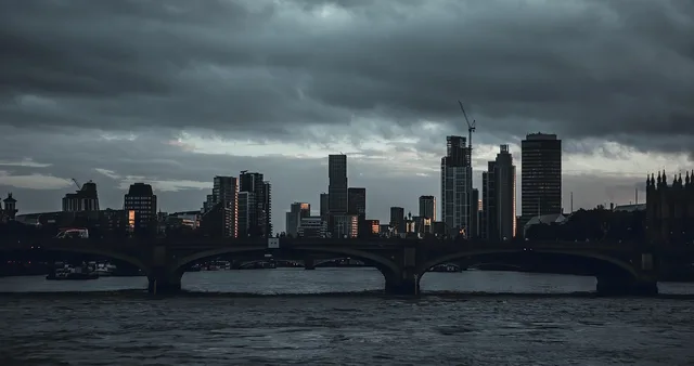 london, skyline, river, bridge, sunset, city, london skyline, city skyline, nature, skyscrapers, buildings, urban, cloudy, england, sky, moody, dusk. London, Manchester and Edinburgh agency day rates compared