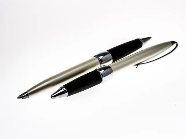 ballpoint pen, pen, office, write, writing tool, office supplies, office accessories, marker pen, schreiber, business, glittering, background image. Content marketing agencies Manchester: how to choose